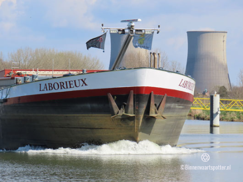 Laborieux