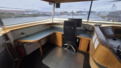 H2 Barge 1