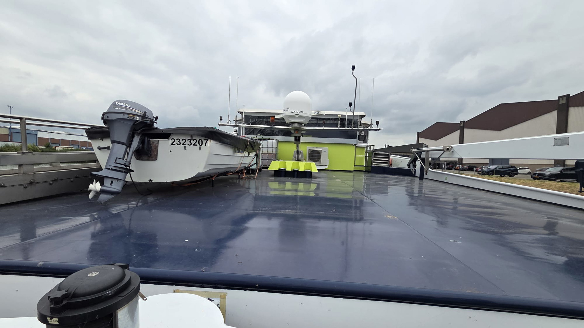 H2 Barge 1