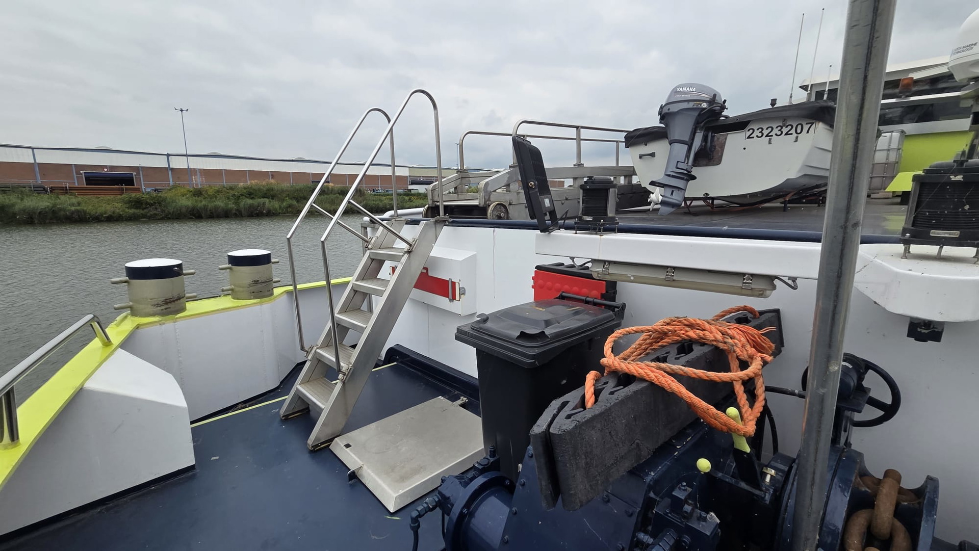 H2 Barge 1
