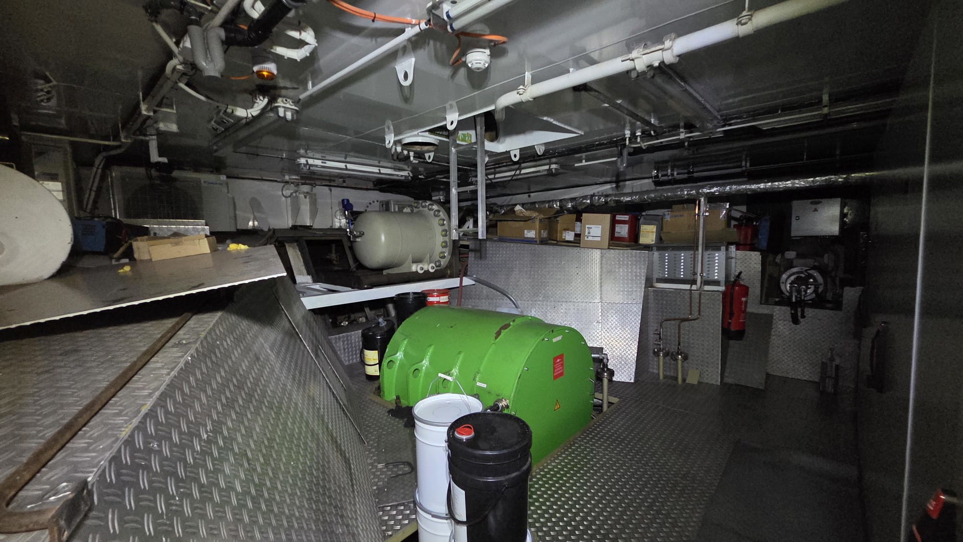 H2 Barge 1