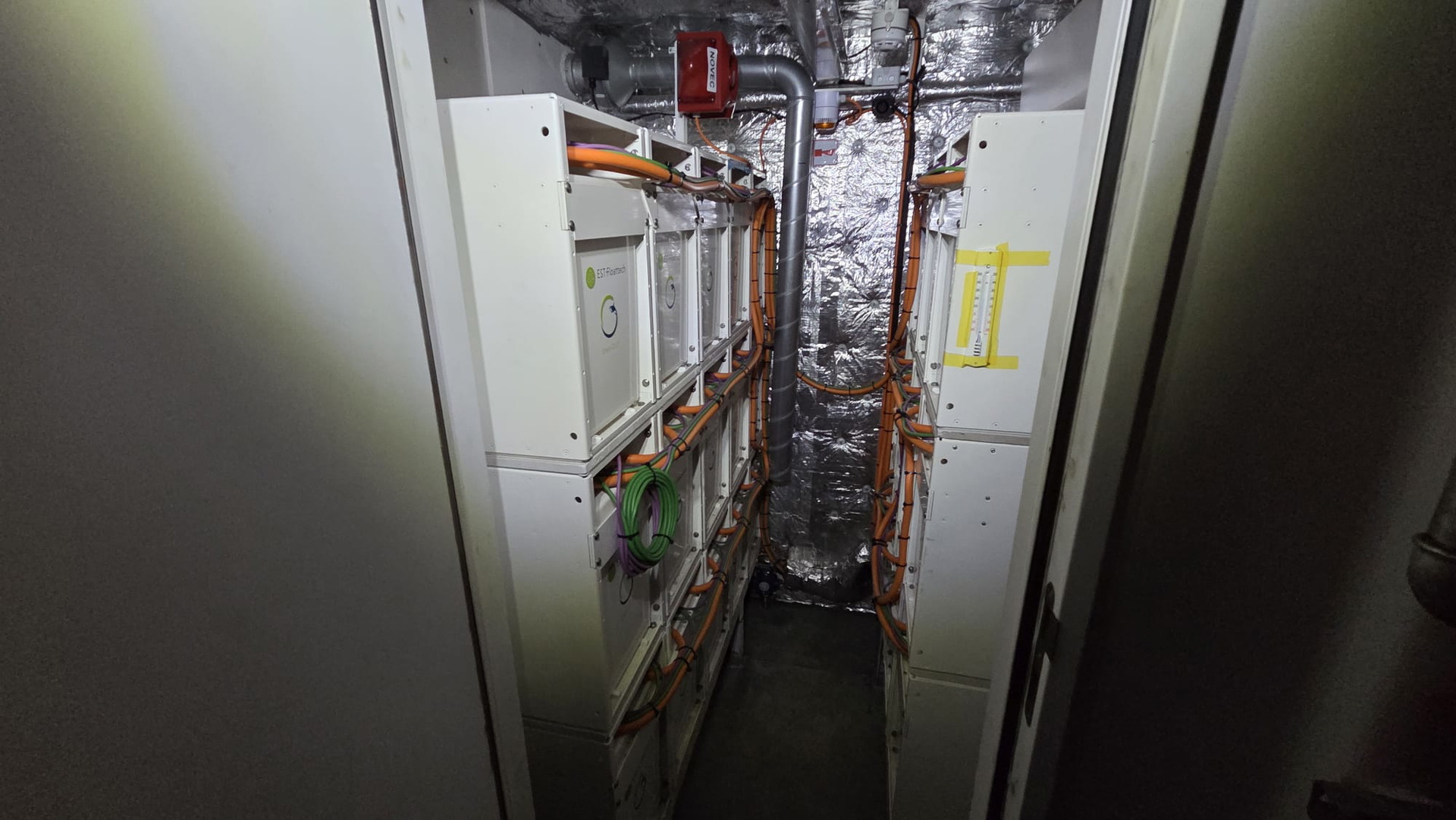 H2 Barge 1