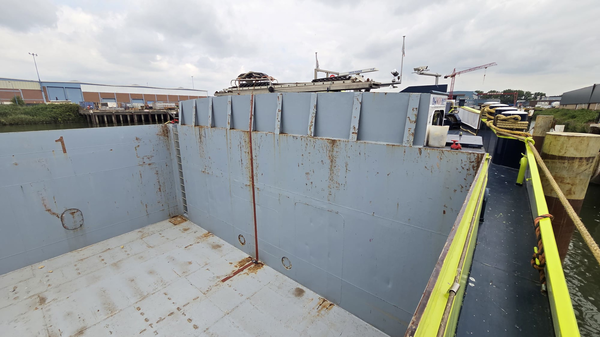 H2 Barge 1