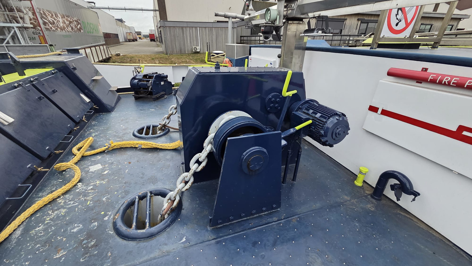 H2 Barge 1
