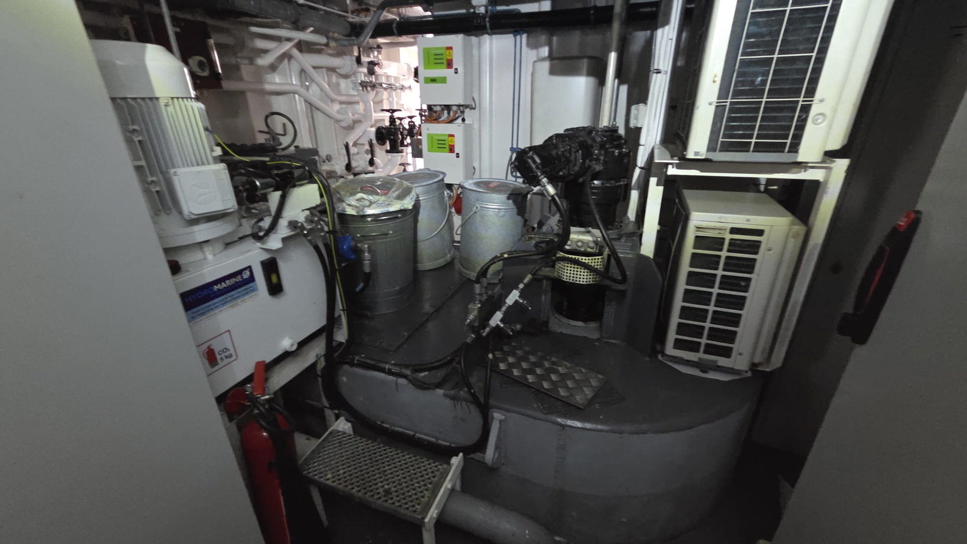 H2 Barge 1