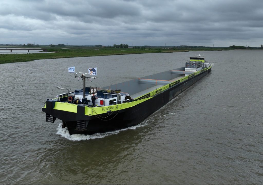 H2 Barge 1