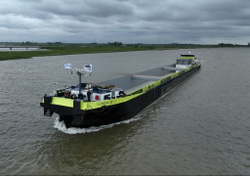 H2 Barge 1