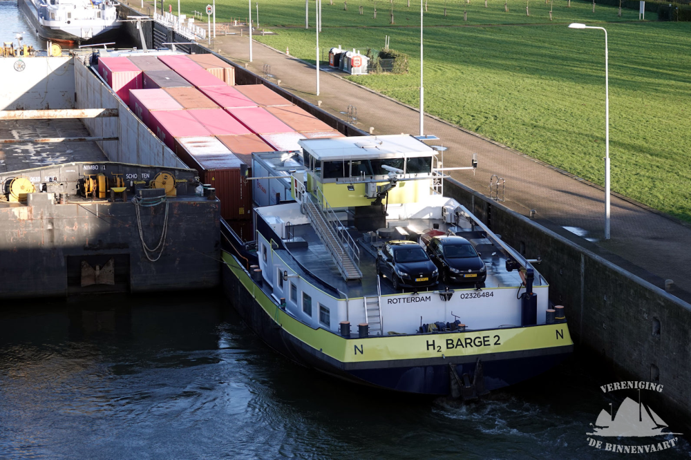 H2 Barge 2