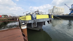 H2 Barge 2