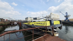 H2 Barge 2