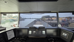 H2 Barge 2