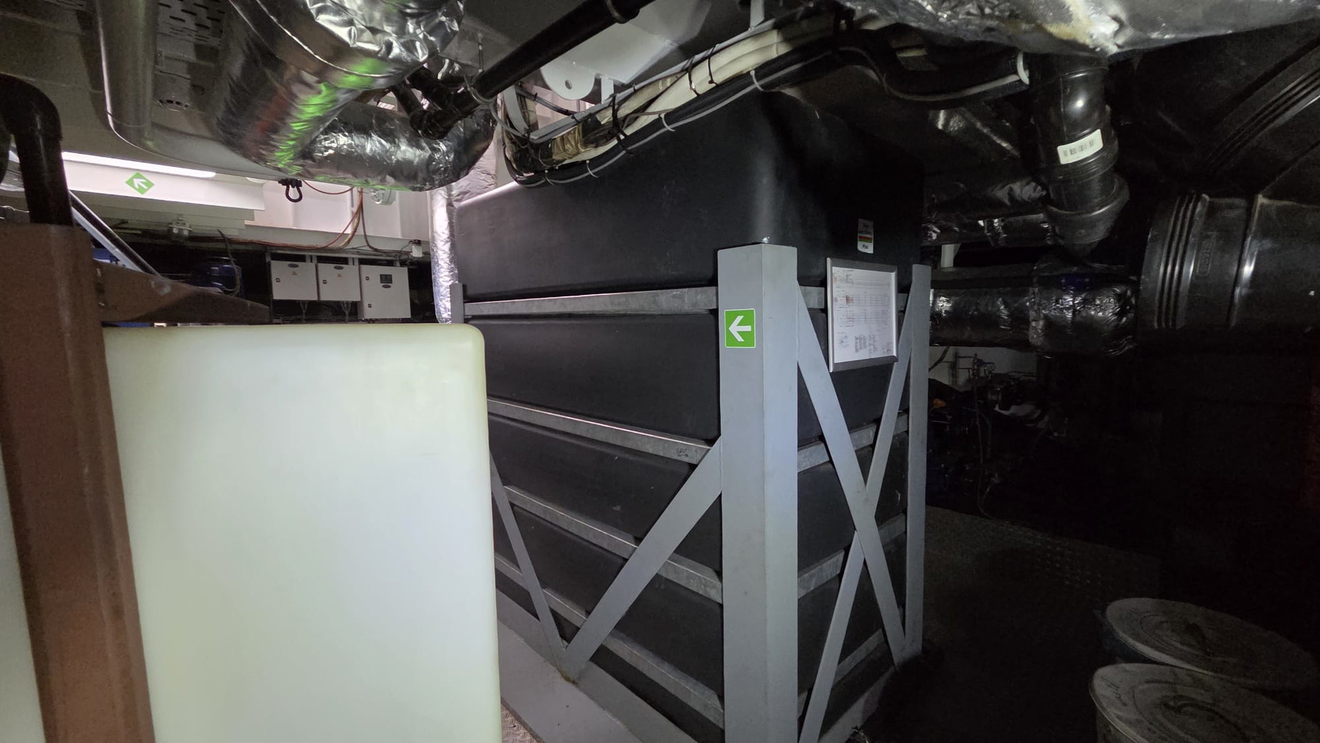 H2 Barge 2