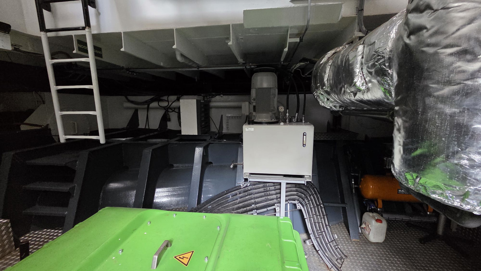 H2 Barge 2