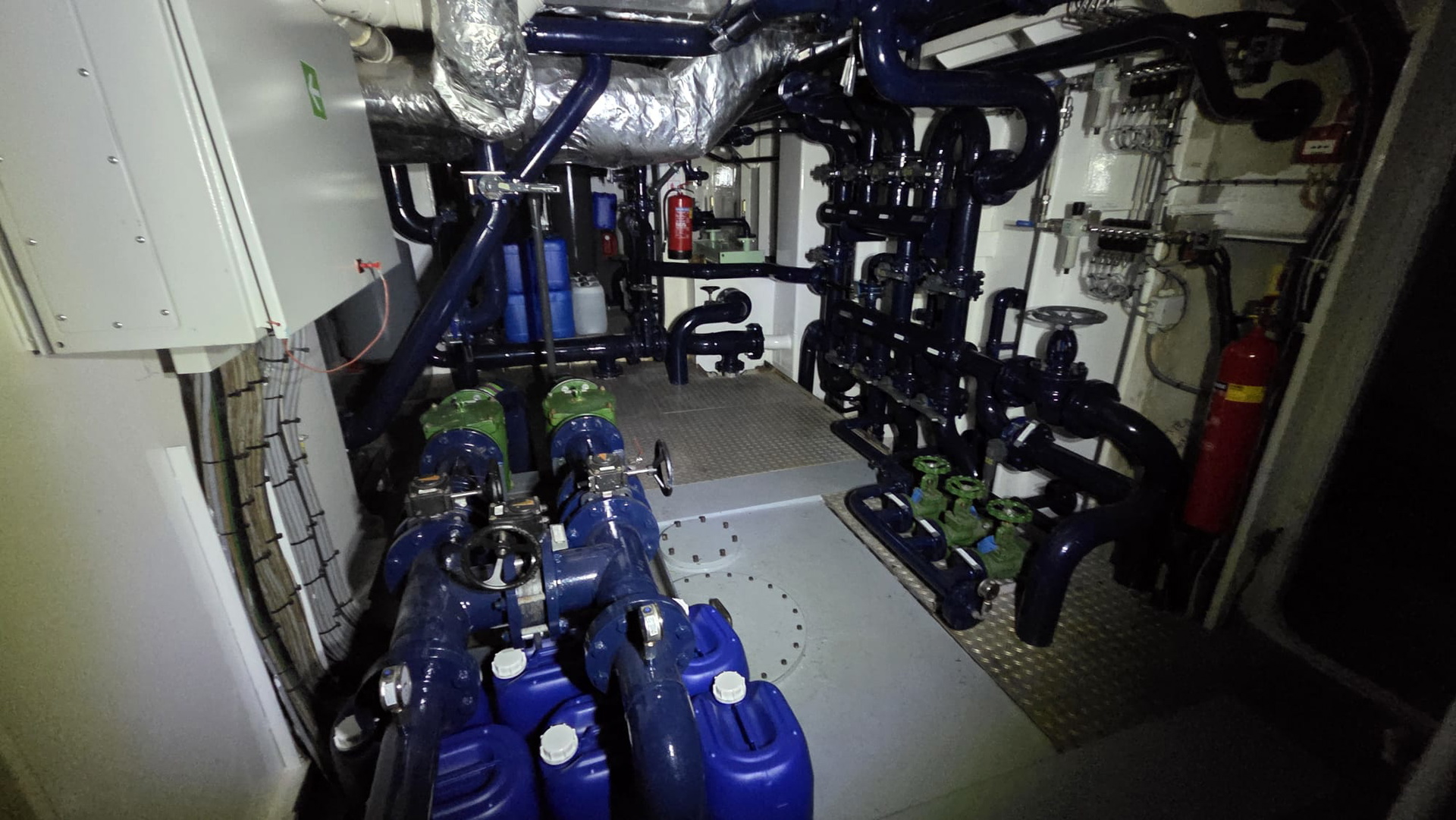 H2 Barge 2