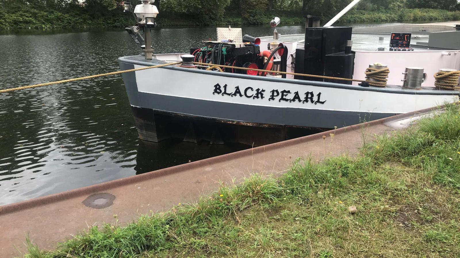 Black Pearl 